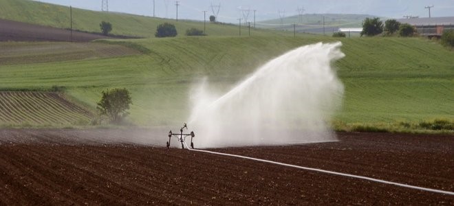 14 χιλ. υπόγειου αρδευτικού δικτύου για τον ΤΟΕΒ Ραψάνης